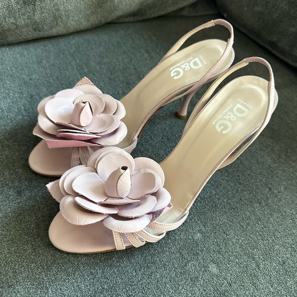 Dolce & Gabbana Leather Heels - Picture 4 of 5